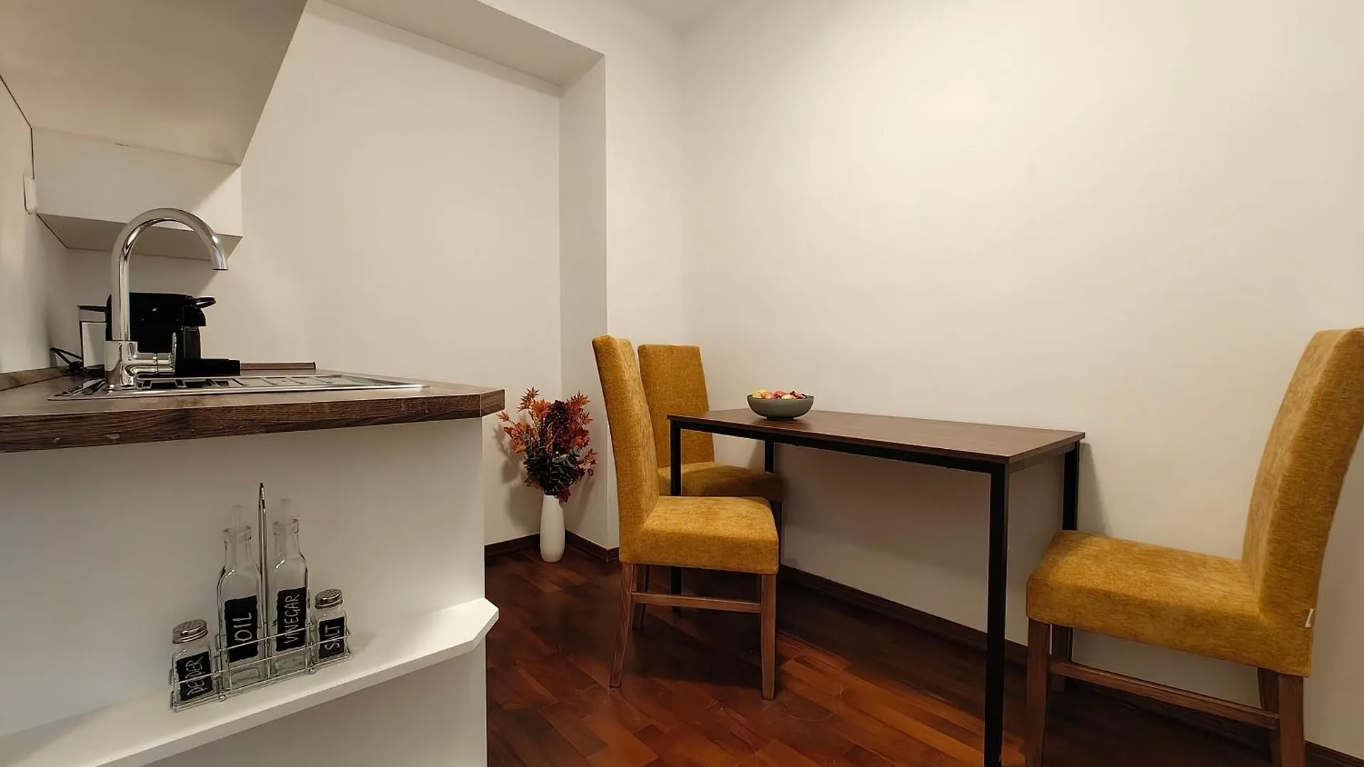 Old Town Residence By Little King Prague Aparthotel