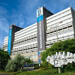 επισκεφθείτε το ξενοδοχείο