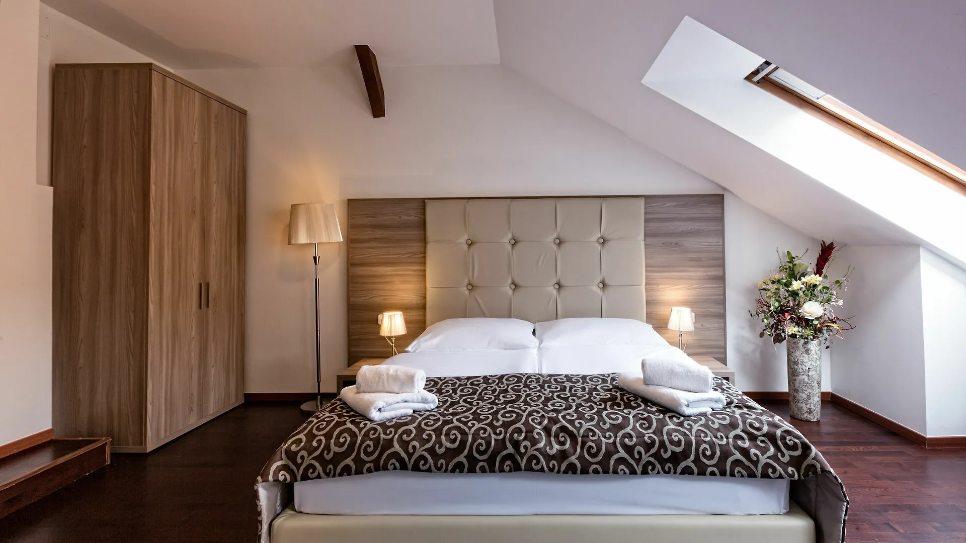 Old Town Residence By Little King Prague Czech Republic