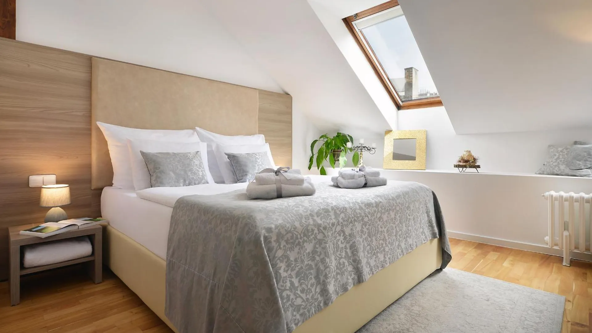 Old Town Residence By Little King Prague Aparthotel